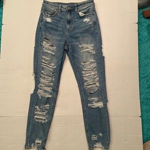 American eagle mom jeans!!